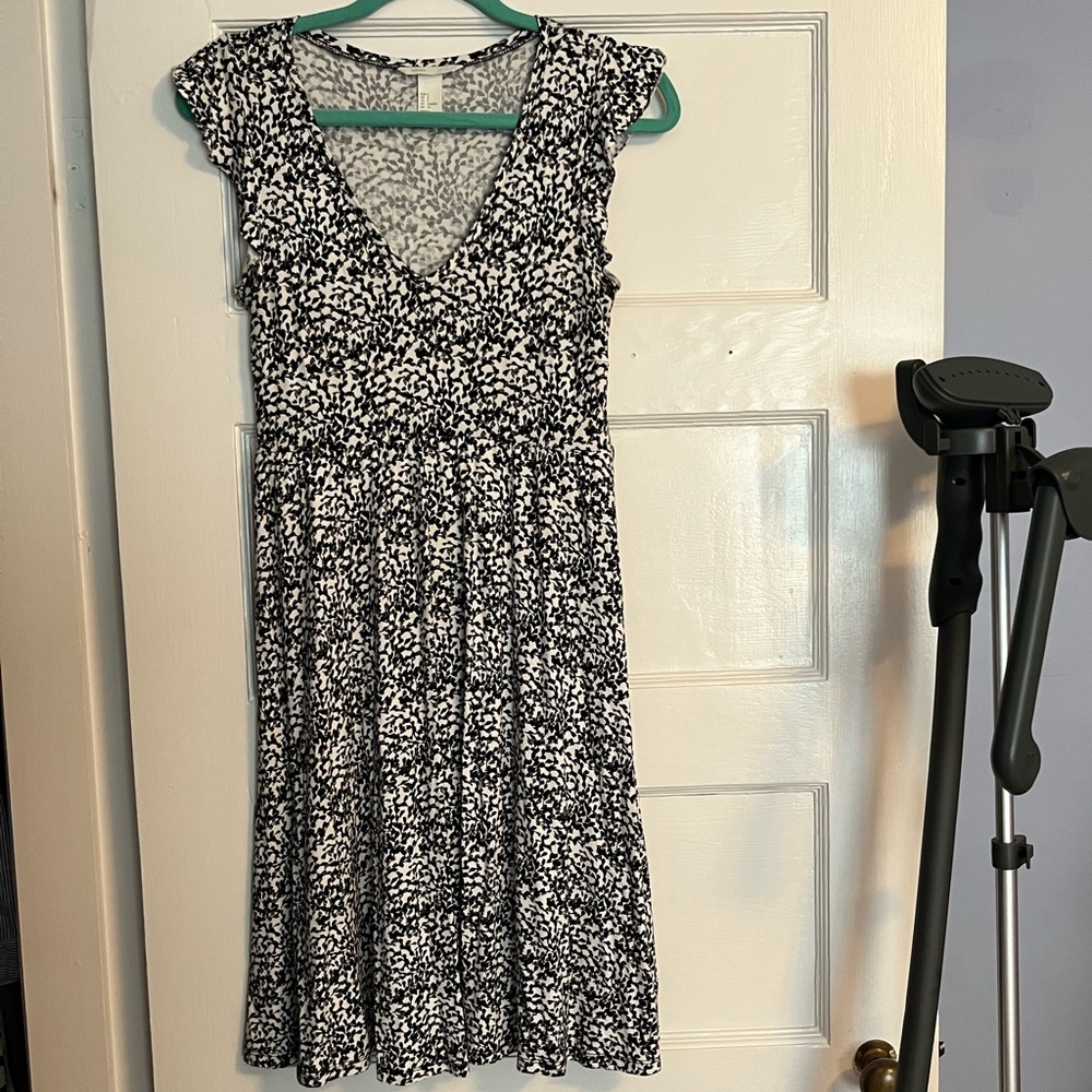 H&M maternity dress